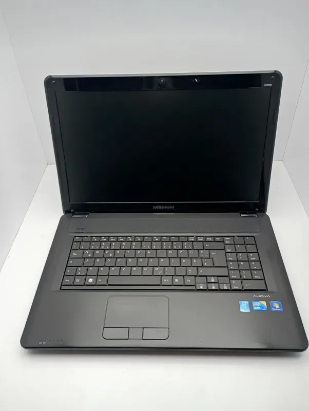 Ноутбук Medion Akoya E7216 / 17.3" (1600x900) TN / Intel Core i3-380M (2 (4) ядра по 2.53 GHz) / 6 GB DDR3 / 320 GB HDD / Intel HD Graphics / WebCam б/в - зображення 7