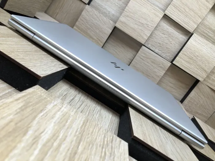 Ультрабук Б-клас HP EliteBook 845 G7 / 14" (1920х1080) IPS / AMD Ryzen 5 Pro 4650U (6 (12) ядер по 2.1 - 4.0 GHz) / 8 GB DDR4 / 256 GB SSD M.2 / AMD Radeon RX Vega 6 Graphics / WebCam / HDMI / Fingerprint б/в - зображення 9