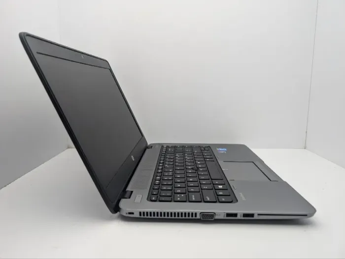 Ноутбук HP EliteBook 840 G2 / 14" (1366x768) TN / Intel Core i5-4300U (2 (4) ядра по 1.9 - 2.9 GHz) / 8 GB DDR3 / 240 GB SSD / Intel HD Graphics 4400 / WebCam б/в - зображення 4