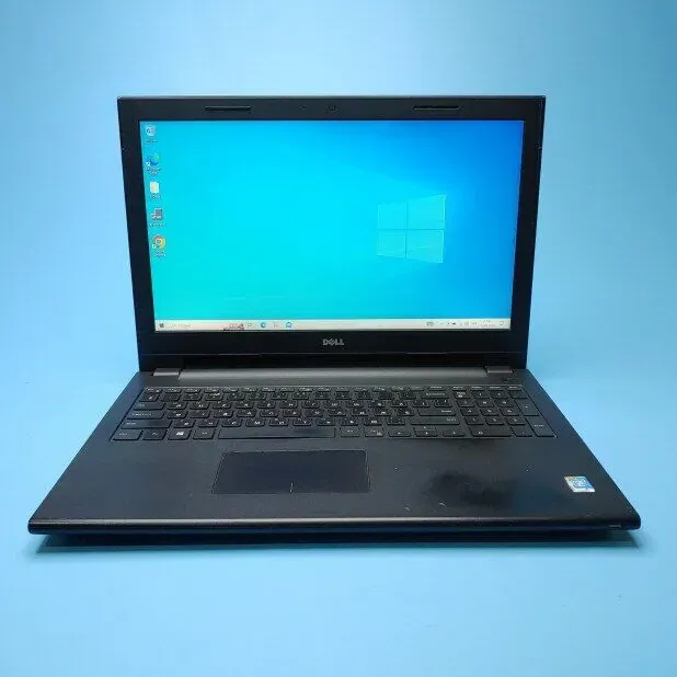 Ноутбук Dell Inspiron 3543 / 15.6" (1366x768) TN / Intel Core i5-5200U (2 (4) ядра по 2.2 - 2.7 GHz) / 8 GB DDR3 / 240 GB SSD / Intel HD Graphics 5500 / WebCam / DVD-ROM / Win 10 Home  б/в - зображення 2