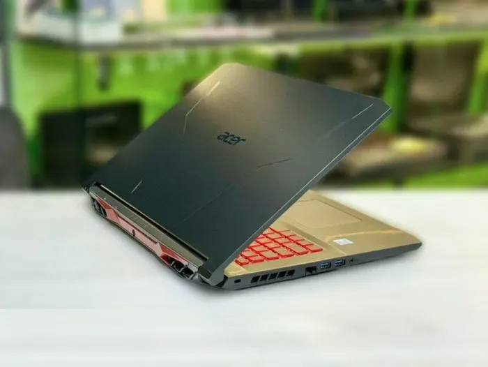 Ігровий ноутбук Б-клас Acer Nitro 5 AN517-53 / 17.3" (1920x1080) IPS / Intel Core i5-11300H (4 (8) ядра по 2.6 - 4.4 GHz) / 16 GB DDR4 / 512 GB SSD M.2 / nVidia GeForce RTX 3050, 4 GB GDDR5, 128-bit / WebCam / Win 11 Home б/в - зображення 4