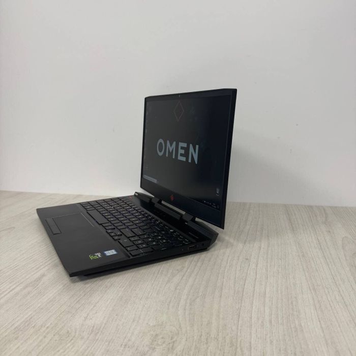 Ігровий ноутбук Б-класу HP Omen 15-dc0051nr / 15.6" (1920x1080) IPS / Intel Core i7-8750H (6 (12) ядра по 2.2 - 4.1 GHz) / 16 GB DDR4 / 256 GB SSD / nVidia GeForce GTX 1060, 6 GB GDDR5, 192-bit / WebCam б/в - зображення 6