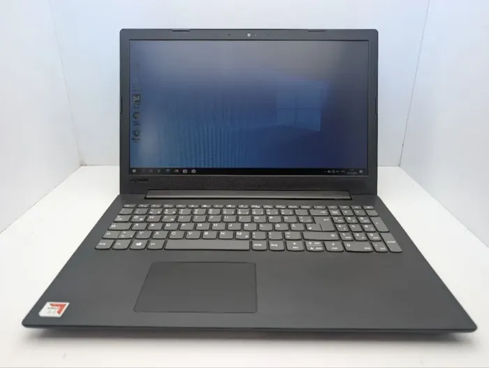 Ноутбук Lenovo V145-15AST / 15.6" (1366x768) TN / AMD A4-9125 (2 ядра по 2.3 GHz) / 8 GB DDR4 / 240 GB SSD / AMD Radeon R3 Graphics / WebCam / DVD-ROM б/в - зображення 2