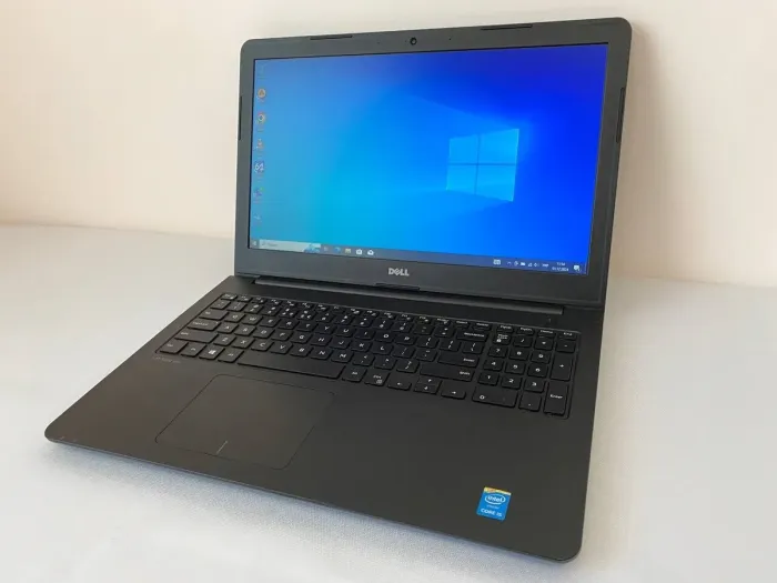 Ноутбук Б-клас Dell Latitude 3550 / 15.6" (1366x768) TN / Intel Core i5-5200U (2 (4) ядра по 2.2 - 2.7 GHz) / 8 GB DDR3 / 240 GB SSD / Intel HD Graphics 5500 / WebCam / HDMI б/в - зображення 2