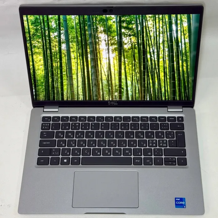Ультрабук Б-клас Dell Latitude 5420 / 14" (1920x1080) IPS / Intel Core i5-1135G7 (4 (8) ядра по 2.4 - 4.2 GHz) / 16 GB DDR4 / 256 GB SSD / Intel Iris Xe Graphics / WebCam / Windows 11 Pro б/в - зображення 3