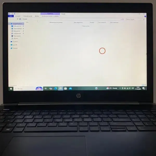 Ноутбук Б-клас HP ProBook 450 G5 / 15.6" (1366x768) TN / Intel Core i5-8250U (4 (8) ядра по 1.6 - 3.4 GHz) / 16 GB DDR4 / 256 GB SSD / Intel UHD Graphics 620 / WebCam / TouchID б/в - зображення 3