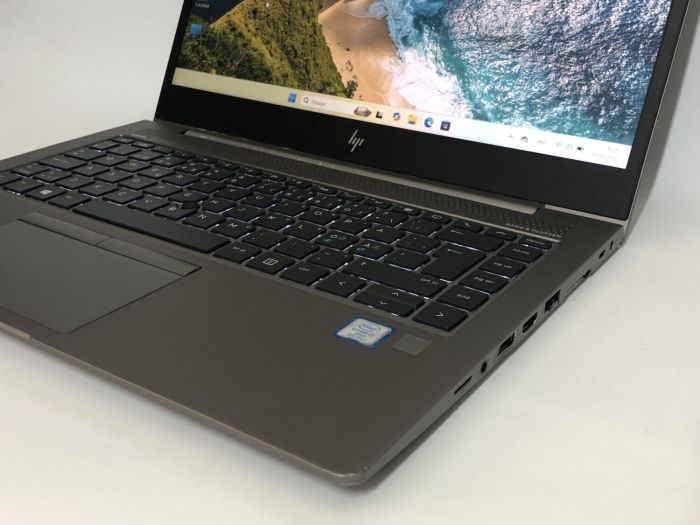 Ігровий ультрабук Б-класу HP ZBook 14u G6 / 14" (1920x1080) IPS / Intel Core i7-8665U (4 (8) ядра по 1,9 - 4,8 ГГц) / 16 ГБ DDR4 / 512 ГБ SSD NVMe / AMD Radeon Pro WX 3200, 4 ГБ GDDR5, 128-біт / WebCam / Win 11 Pro б/в - зображення 9