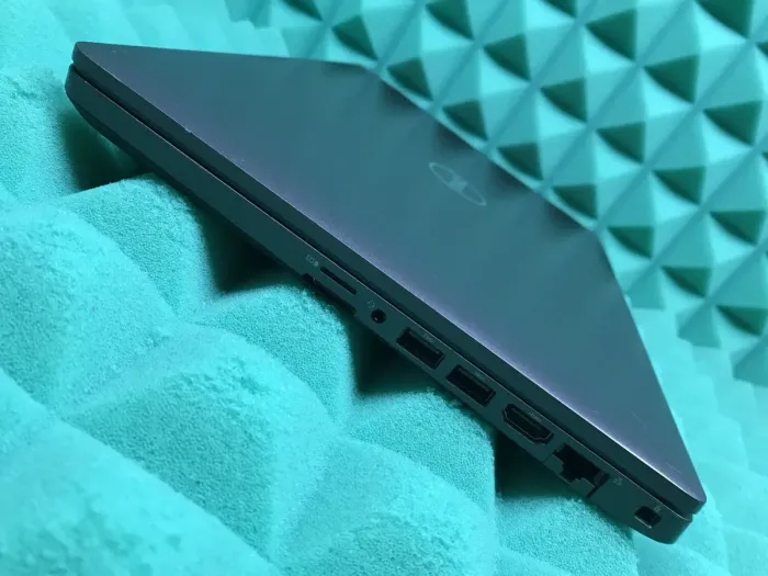 Ультрабук Б-клас Dell Latitude 5400 / 14" IPS / Core i5-8365U (4(8) ядра по 1.6-4.1GHz) / 8GB DDR4 / 256GB SSD M.2 / UHD Graphics 620 / WebCam / USB 3.1 / HDMI / Win 10 б/в - зображення 8