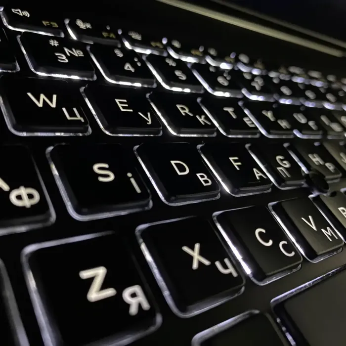 Ультрабук Dell Latitude 5501 / 15.6" (1920x1080) IPS / Intel Core i5-9400H (4 (8) ядра по 2.5 - 4.3 GHz) / 16 GB DDR4 / 256 GB SSD / nVidia GeForce MX150, 2 GB GDDR5, 64-bit / WebCam / SIM б/в - зображення 6