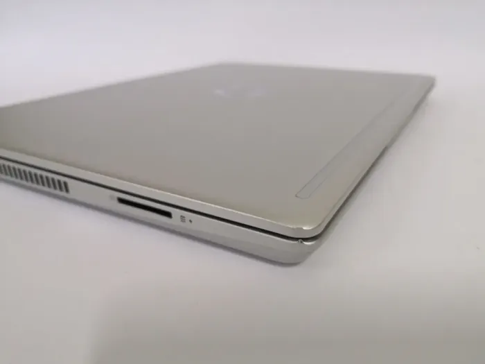 Ультрабук Б-клас HP ProBook 430 G6 / 13.3" (1920x1080) IPS / Intel Core i3-8145U (2 (4) ядра по 2.1 - 3.9 GHz) / 8 GB DDR4 / 128 GB SSD / Intel UHD Graphics / WebCam / Windows 10 Pro б/в - зображення 8