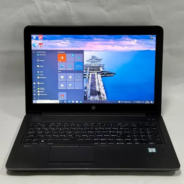 Мобільна робоча станція HP ZBook 15 G3 / 15.6" (1920x1080) IPS / Intel Core i7-6820HQ (4 (8) ядра по 2.7 - 3.6 GHz) / 32 GB DDR4 / 512 GB SSD / nVidia Quadro M1000M, 2 GB GDDR5, 128-bit / WebCam / Windows 10 Pro б/в - зображення 2