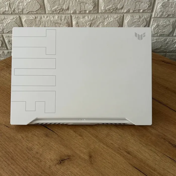 Ігровий ноутбук Asus TUF Dash F15 FX516PR White / 15.6" (1920x1080) IPS / Intel Core i7-11370H (4 (8) ядра по 3.0 - 4.8 GHz) / 16 GB DDR4 / 1000 GB SSD / nVidia GeForce RTX 3070, 8 GB GDDR6, 256-bit / WebCam б/в - зображення 3