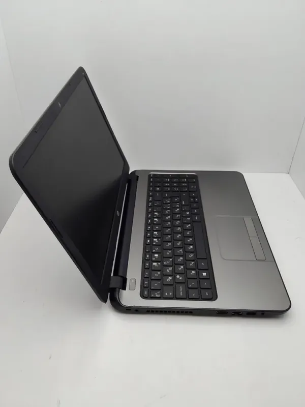 Ноутбук HP Compag 250 / 15.6" (1366x768) TN / Intel Celeron N2840 (2 ядра по 2.16 - 2.58 GHz) / 4 GB DDR3 / 500 GB HDD / Intel HD Graphics / WebCam б/в - зображення 5