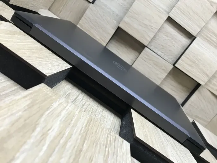 Ноутбук Б-клас Dell Latitude 7480 / 14" (1920x1080) IPS / Intel Core i7-7600U (2 (4) ядра по 2.8 - 3.9 GHz) / 8 GB DDR4 / 240 GB SSD M.2 / Intel HD Graphics 620 / WebCam б/в - зображення 7