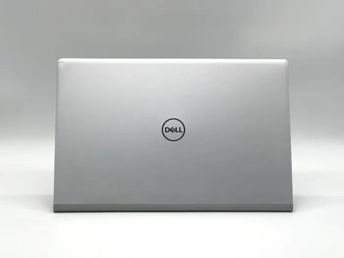 Ультрабук Б-клас Dell Inspiron 15 5502 / 15.6" (1920x1080) IPS / Intel Core i5-1135G7 (4 (8) ядра по 2.4 - 4.2 GHz) / 16 GB DDR4 / 240 GB SSD / Intel Iris Xe Graphics / WebCam б/в - зображення 3