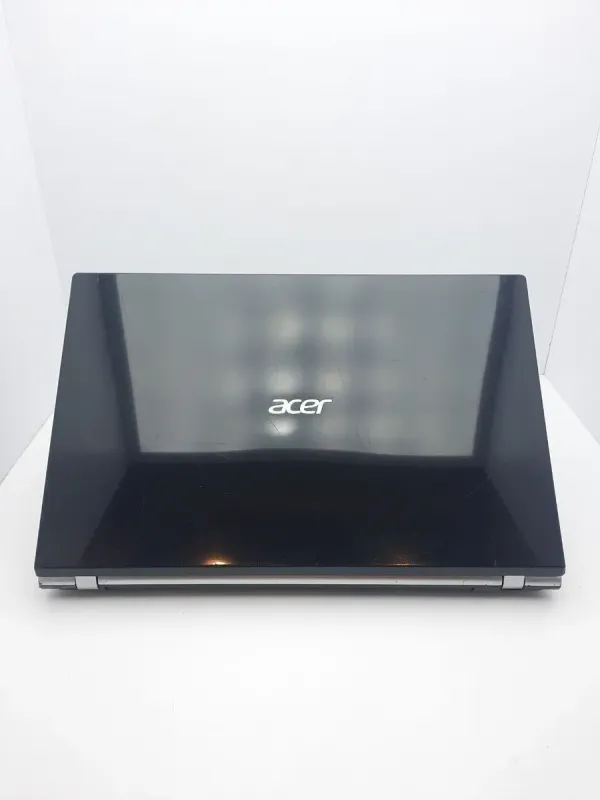 Ноутбук Б-клас Acer Aspire V3-531 / 15.6" (1366x768) TN / Intel Pentium B960 (2 ядра по 2.2 GHz) / 4 GB DDR3 / 500 GB HDD / Intel HD Graphics / WebCam б/в - зображення 5