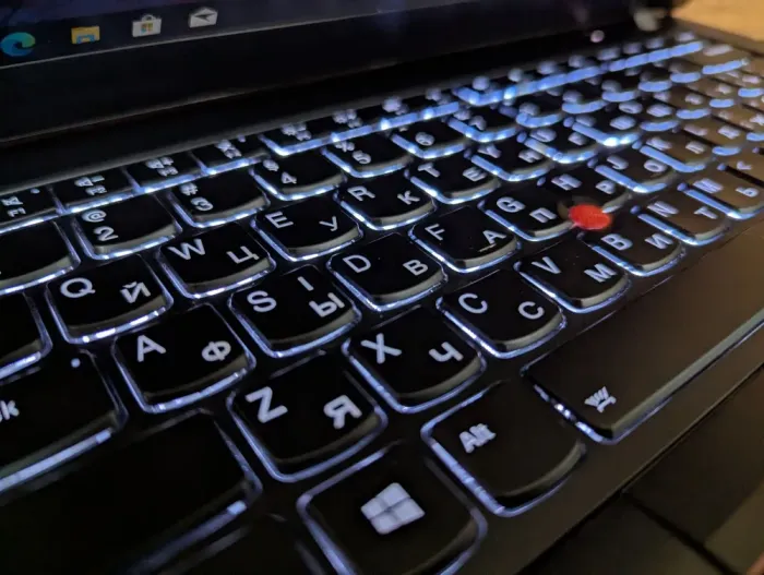 Ультрабук Б-клас Lenovo ThinkPad T480s / 14" (1920x1080) IPS / Intel Core i5-8350U (4 (8) ядра по 1.7 - 3.6 GHz) / 16 GB DDR4 / 480 GB SSD / Intel UHD Graphics 620 / WebCam / Fingerprint / Windows 10 б/в - зображення 6