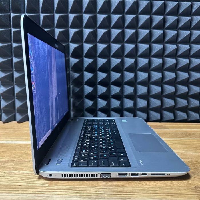 Ноутбук HP ProBook 450 G4 / 15.6" (1366x768) TN / Intel Core i5-7200U (2 (4) ядра по 2.5 - 3.1 GHz) / 8 GB DDR4 / 128 GB SSD / Intel HD Graphics 620 / WebCam / DVD-ROM б/в - изображение 3