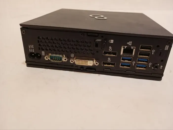 Неттоп Fujitsu Esprimo Q957 Mini USFF / Intel Core i3-6100T (2 (4) ядра по 3.2 GHz) / 8 GB DDR4 / 128 GB SSD M.2 / Intel HD Graphics 530 б/в - зображення 4