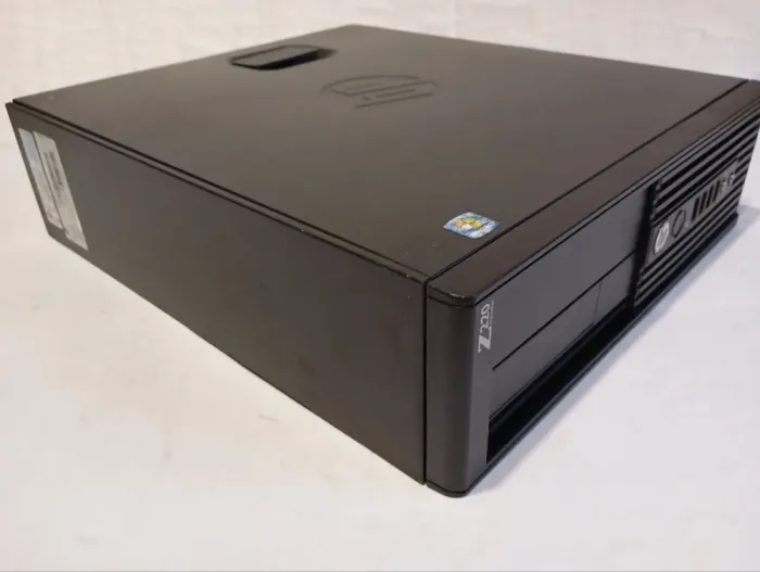 ПК Б-клас HP Z220 SFF / Intel Core i5-2400 (4 ядра по 3.1 - 3.4 GHz) / 16 GB DDR3 / 240 GB SSD + 1000 GB HDD / Intel HD Graphics 2000 б/в - зображення 3