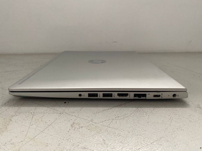 Ультрабук Б-клас HP ProBook 445 G6 / 14" (1366x768) TN / AMD Ryzen 3 2200U (2 (4) ядра по 2.5 - 3.4 GHz) / 8 GB DDR4 / 128 GB SSD / AMD Radeon Vega 3 Graphics / WebCam б/в - зображення 4