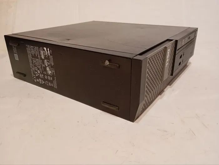 Комплект ПК Б-клас: Dell OptiPlex 3020 SFF / Intel Core i5-4590 (4 ядра по 3.3 - 3.7 GHz) / 8 GB DDR3 / 120 GB SSD / Intel HD Graphics 4600 + Монітор Dell Professional P2213t / 22" (1680x1050) TN / 1x DP, 1x DVI, 1x VGA, 3x USB 2.0 б/в - зображення 7