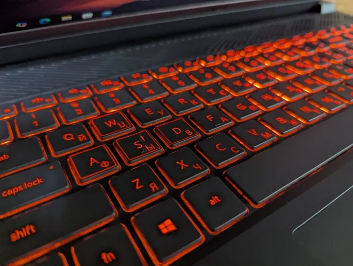 Ігровий ноутбук Dell G15 5510 / 15,6" (1920x1080) IPS / Intel Core i7-10870H (8 (16) ядер по 2.2 - 5.0 GHz) / 16 GB DDR4 / 1000 GB SSD / nVidia GeForce RTX 3060, 6 GB GDDR6, 192-bit / WebCam / Windows 10 б/в - зображення 6