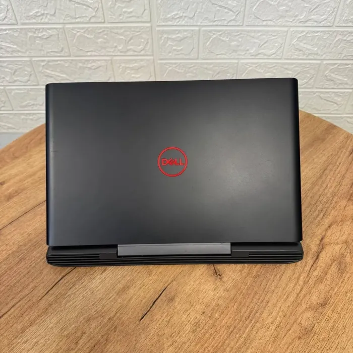 Ігровий ноутбук Б-клас Dell G5 5587 / 15.6" (1920x1080) IPS / Intel Core i7-8750H (6 (12) ядер по 2.2 - 4.1 GHz) / 16 GB DDR4 / 128 GB SSD M.2 + 1000 GB HDD / nVidia GeForce GTX 1060 Max-Q, 6 GB GDDR5, 192-bit / WebCam б/в - зображення 3