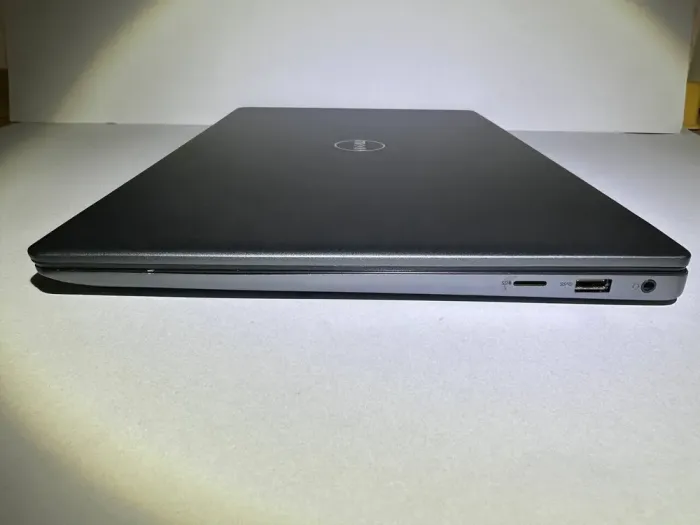 Ігровий ультрабук Dell Vostro 7590 / 15.6" (1920x1080) IPS / Intel Core i7-9750H (6 (12) ядер по 2.6 - 4.5 GHz) / 16 GB DDR4 / 512 GB SSD / nVidia GeForce GTX 1650, 4 GB GDDR5, 128-bit / WebCam б/в - зображення 5