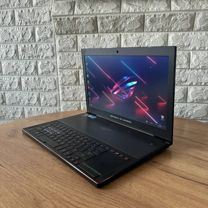 Ігровий ноутбук Asus ROG Zephyrus GX501VIK / 15.6" (1920x1080) IPS / Intel Core i7-7700HQ (4 (8) ядра по 2.8 - 3.8 GHz) / 16 GB DDR4 / 512 GB SSD / nVidia GeForce GTX 1080 Max-Q, 8 GB GDDR5, 256-bit / WebCam б/в - зображення 5