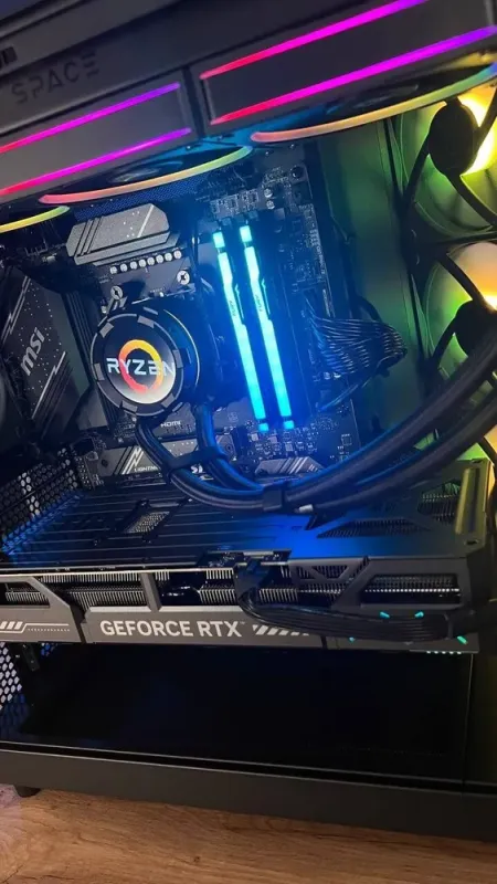 Збірка на замовлення: ігровий ПК NZXT H6 Flow Tower / AMD Ryzen 7 7800X3D (8 (16) ядер по 4,2 - 5,0 ГГц) / 32 ГБ DDR5 / 1000 ГБ SSD M.2 / nVidia GeForce RTX 5070, 12 ГБ GDDR7, 192-bit / 750 Вт - зображення 6