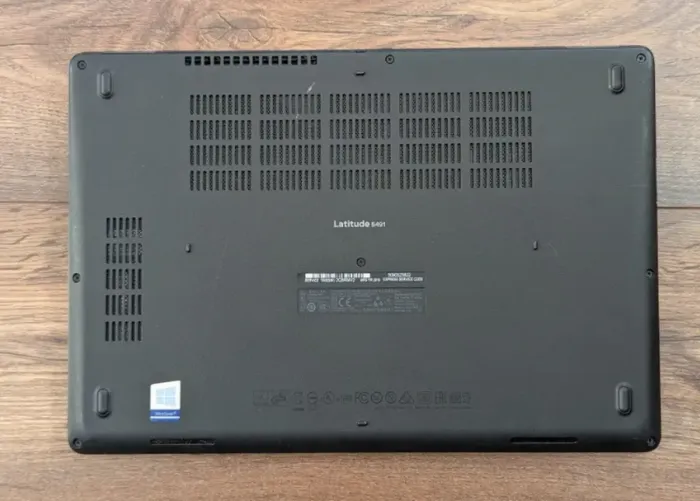 Ноутбук Dell Latitude 5491 / 14" (1920x1080) IPS / Intel Core i5-8400H (4 (8) ядра по 2.5 - 4.2 GHz) / 8 GB DDR4 / 256 GB SSD / Intel UHD Graphics 630 / WebCam б/в - зображення 7