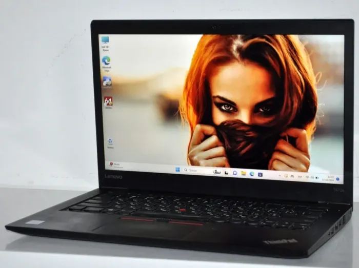 Ультрабук Б-клас Lenovo ThinkPad T470s / 14" (1920x1080) IPS / Intel Core i5-7300U (2 (4) ядра 2.6 - 3.5 GHz) / 16 GB DDR4 / 512 GB SSD / Intel HD Graphics 620 / WebCam / Два АКБ / Windows 11 Pro б/в - зображення 3