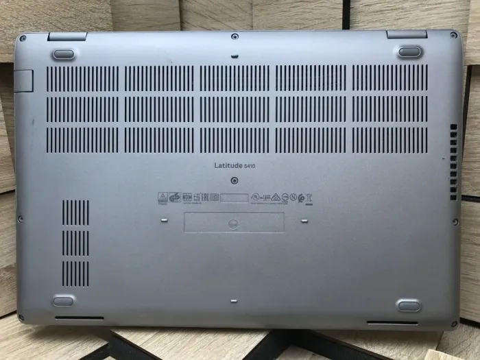 Ультрабук Б-клас Dell Latitude 5410 / 14" (1920x1080) IPS / Intel Core i5-10310U (4 (8) ядра по 1.7 - 4.4 GHz) / 8 GB DDR4 / 256 GB SSD M.2 / Intel UHD Graphics / WebCam / Windows 10 б/в - зображення 10