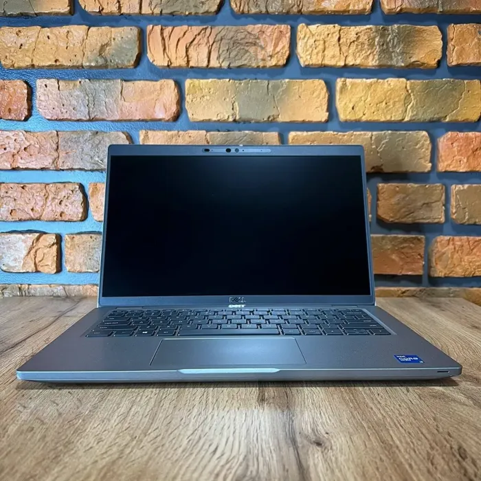 Ноутбук Б-клас Dell Latitude 5420 / 14" (1920x1080) IPS Touch / Intel Core i5-1145G7 (4 (8) ядер по 4.4 GHz) / 8 GB DDR4 / 256 GB SSD / Intel Iris Xe Graphics / WebCam б/в - зображення 2