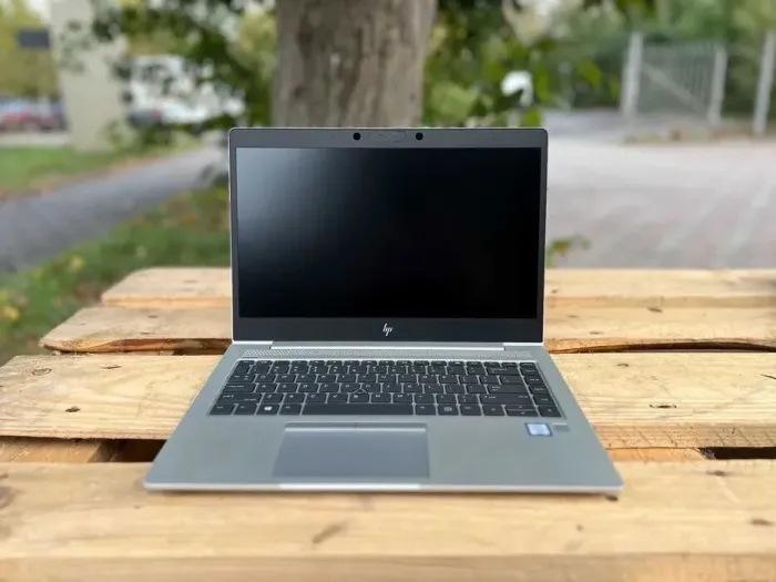 Ультрабук HP EliteBook 840 G5 / 14" (1920x1080) IPS / Intel Core i5-8265U (4 (8) ядра по 1.6 - 3.9 GHz) / 8 GB DDR4 / 256 GB SSD M.2 / Intel UHD Graphics 620 / WebCam б/в - зображення 8