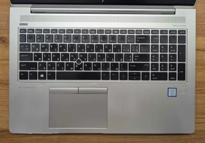 Ультрабук HP EliteBook 850 G6 / 15.6" (1920x1080) IPS / Intel Core i5-8365U (4 (8) ядра по 1.6 - 4.1 GHz) / 16 GB DDR4 / 512 GB SSD / Intel UHD Graphics / WebCam / HDMI / Windows 10 б/в - зображення 3