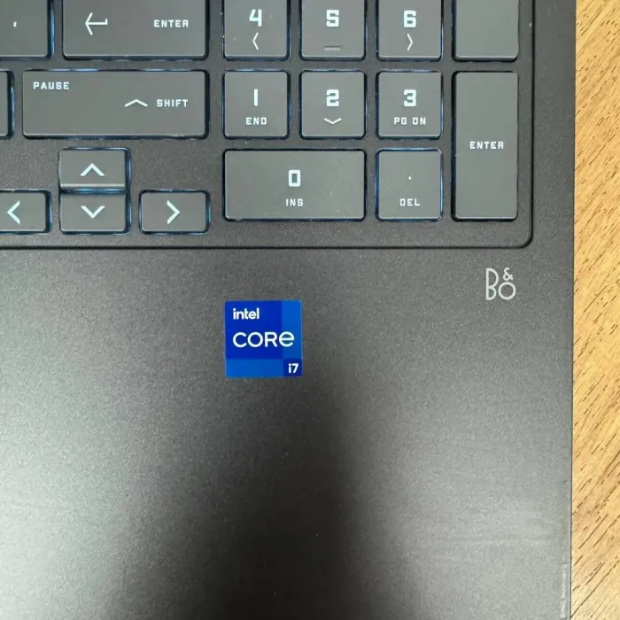 Ігровий ноутбук HP Victus Gaming 16-r0073cl / 16.1" (1920x1080) IPS / Intel Core i7-13700HX (16 (24) ядер по 2.1 - 5.0 GHz) / 16 GB DDR5 / 512 GB SSD NVMe / nVidia GeForce RTX 4060, 8 GB GDDR6, 128-bit / WebCam б/в - зображення 8