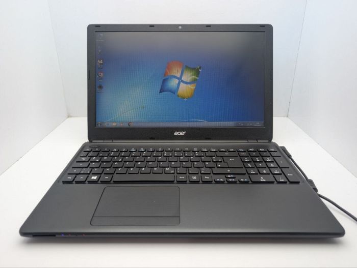 Ноутбук Acer Aspire E1-530 / 15.6" (1366x768) TN / Intel Pentium 2117U (2 ядра по 1.8 GHz) / 8 GB DDR3 / 320 GB HDD / Intel HD Graphics / WebCam / DVD-ROM б/в - зображення 2