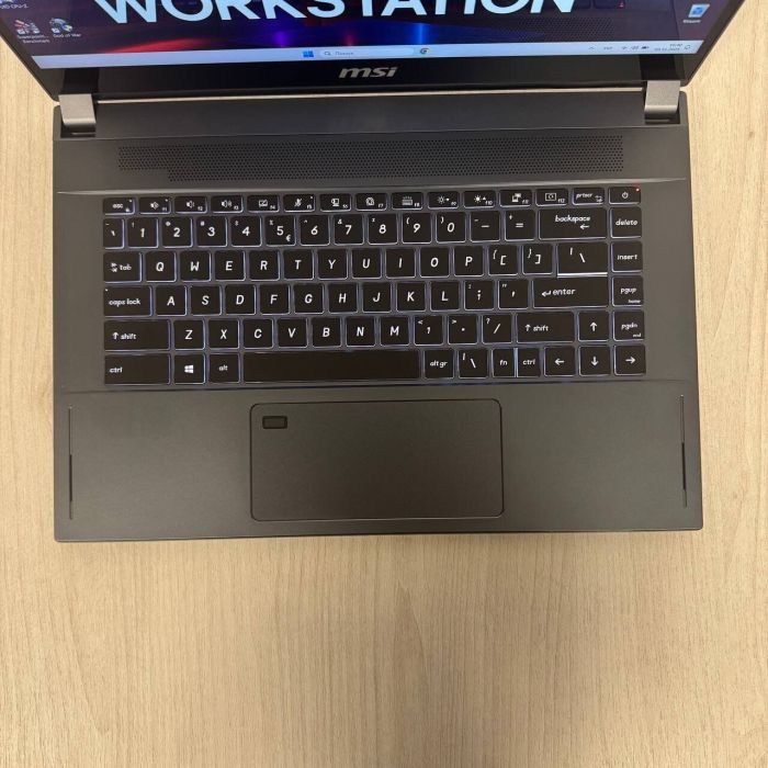 Мобільна робоча станція Б-клас MSI WS66 10TMT / 15.6" (1920x1080) IPS Touch / Intel Core i9-10980HK (8 (16) ядер по 2,4 - 5,3 ГГц) / 32 ГБ DDR4 / 1000 ГБ SSD NVMe / nVidia Quadro RTX 5000 Max-Q, 16 ГБ GDDR6, 256-біт / WebCam б/в - зображення 3