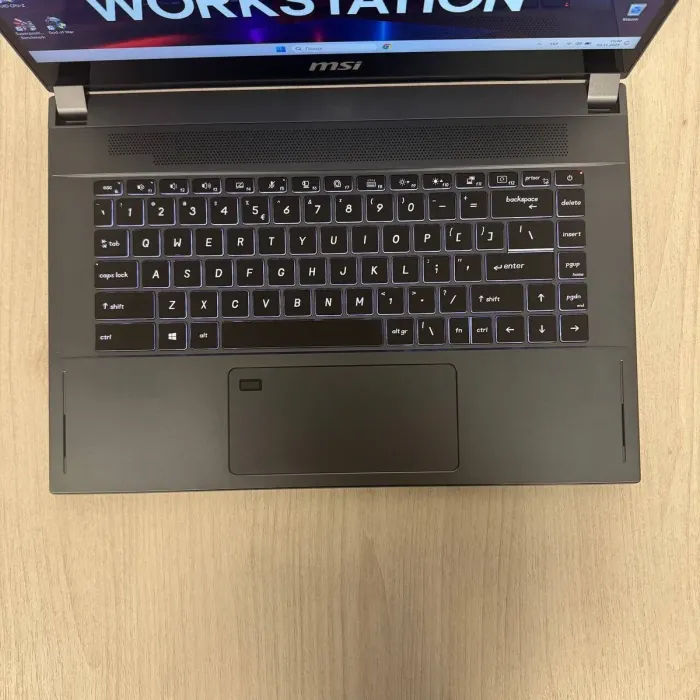 Мобільна робоча станція Б-клас MSI WS66 10TMT / 15.6" (1920x1080) IPS Touch / Intel Core i9-10980HK (8 (16) ядер по 2,4 - 5,3 ГГц) / 32 ГБ DDR4 / 1000 ГБ SSD NVMe / nVidia Quadro RTX 5000 Max-Q, 16 ГБ GDDR6, 256-біт / WebCam б/в - зображення 3