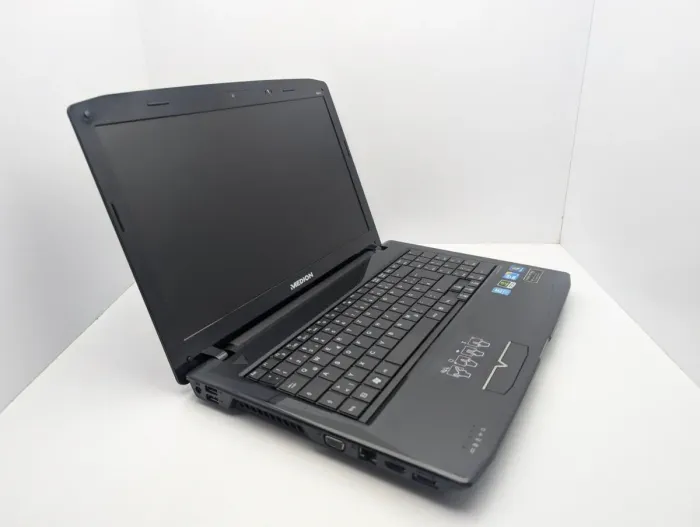 Ноутбук Medion Akoya P6622 / 15.6" (1366x768) TN / Intel Core i3-350M (2 (4) ядра по 2.26 GHz) / 6 GB DDR3 / 320 GB HDD / nVidia GeForce GT 310M, 512 MB GDDR3, 64-bit / WebCam б/в - зображення 6
