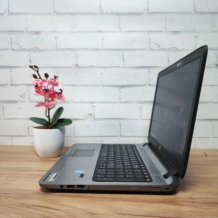 Ноутбук HP ProBook 450 G2 / 15.6" (1366x768) TN / Intel Core i3-5010U (2 (4) ядра по 2.1 GHz) / 8 GB DDR3 / 128 GB SSD / Intel HD Graphics 5500 / WebCam / DVD-RW б/в - зображення 6