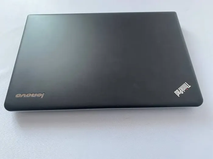 Ноутбук Б-клас Lenovo ThinkPad E540 / 15.6" (1366x768) TN / Intel Core i7-4712MQ (4 (8) ядра по 2.3 - 3.3 GHz) / 8 GB DDR3 / 240 GB SSD / Intel HD Graphics 4600 / WebCam б/в - зображення 7