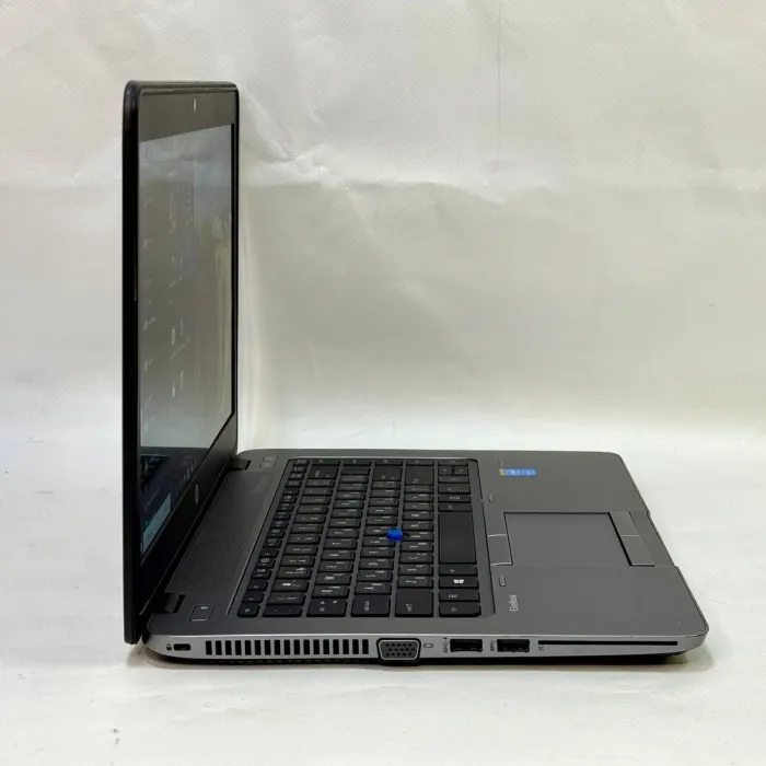Ноутбук Б-клас HP EliteBook 840 G2 / 14" (1920x1080) IPS / Intel Core i7-5600U (2 (4) ядра по 2.6 - 3.2 GHz) / 16 GB DDR3 / 256 GB SSD + 320 GB HDD / AMD Radeon R7 M260X, 1 GB GDDR5, 128-bit / WebCam / 4G LTE / Windows 10 Pro б/в - зображення 6