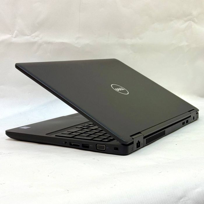 Ноутбук Б-клас Dell Latitude 5580 / 15.6" (1920x1080) TN / Intel Core i5-6300U (2 (4) ядра по 2.4 - 3.0 GHz) / 16 GB DDR4 / 256 GB SSD / Intel HD Graphics 520 / WebCam / Windows 10 Pro б/в - зображення 9