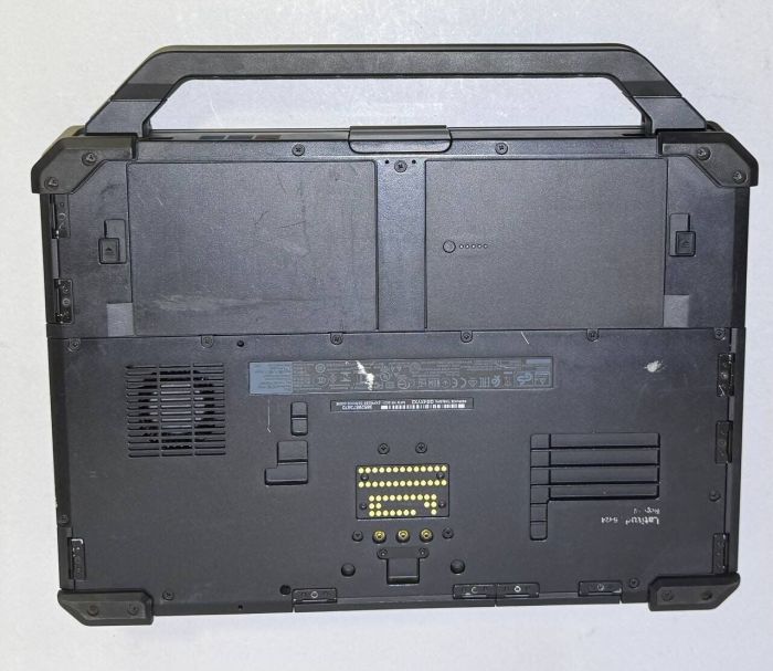 Захищений ноутбук Б-класу Dell Latitude 5424 Rugged / 14" (1920x1080) IPS / Intel Core i5-8350U (4 (8) ядра по 1.7 - 3.6 GHz) / 16 GB DDR4 / 256 GB SSD / Intel UHD Graphics 620 / WebCam б/в - зображення 4