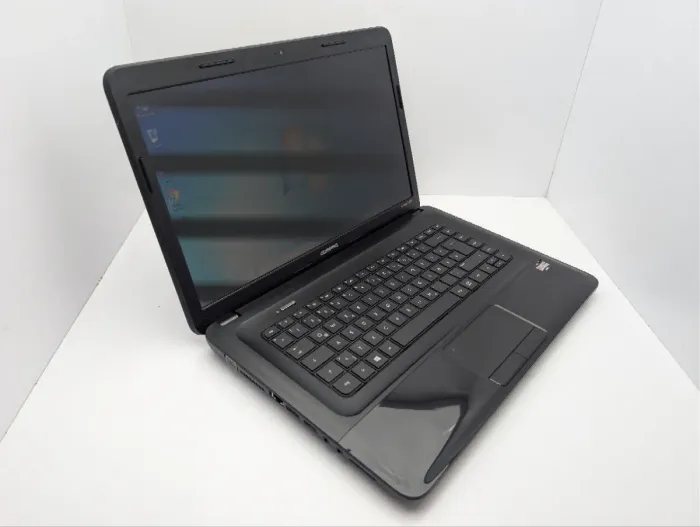 Ноутбук HP Compaq CQ58 / 15.6" (1366x768) TN / AMD E1-1200 (2 ядра по 1.4 GHz) / 6 GB DDR3 / 500 GB HDD / AMD Radeon HD 7310 Graphics / WebCam / DVD-ROM б/в - зображення 6