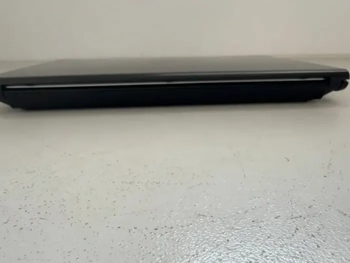 Ультрабук Б-клас Fujitsu LifeBook S935 / 13.3" (1920x1080) IPS / Intel Core i7-5600U (2 (4) ядра 2.6 - 3.2 GHz) / 8 GB DDR3 / 256 GB SSD / Intel HD Graphics 5500 / WebCam / VGA б/в - зображення 7