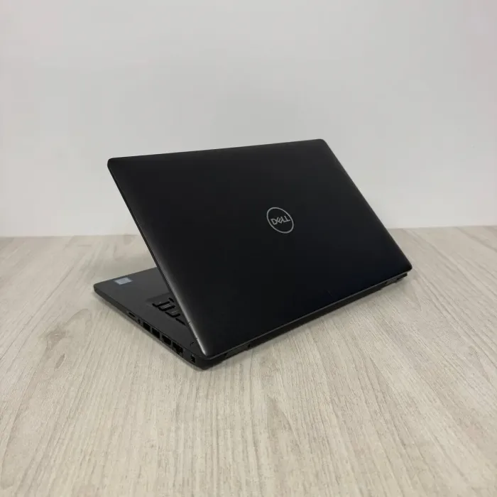 Ультрабук Б-клас Dell Latitude 5400 / 14" (1920x1080) IPS / Intel Core i5-8265U (4 (8) ядра по 1.6 - 3.9 GHz) / 16 GB DDR4 / 256 GB SSD / AMD Radeon 550X, 2 GB GDDR5, 64-bit / WebCam б/в - зображення 6